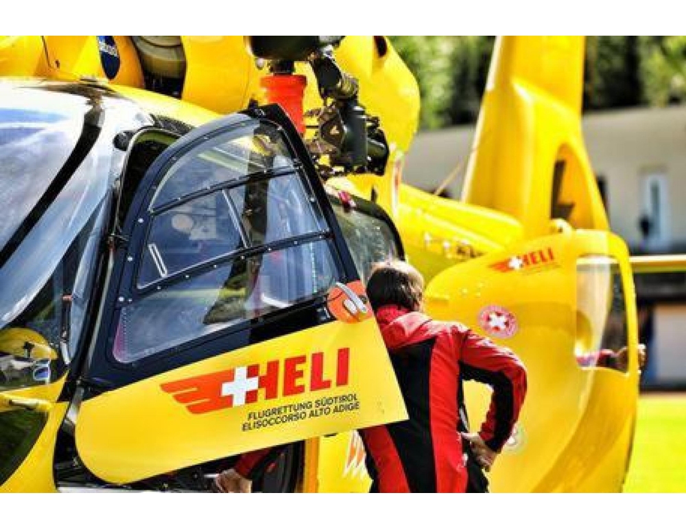 Precipita con il parapendio in Alto Adige e muore