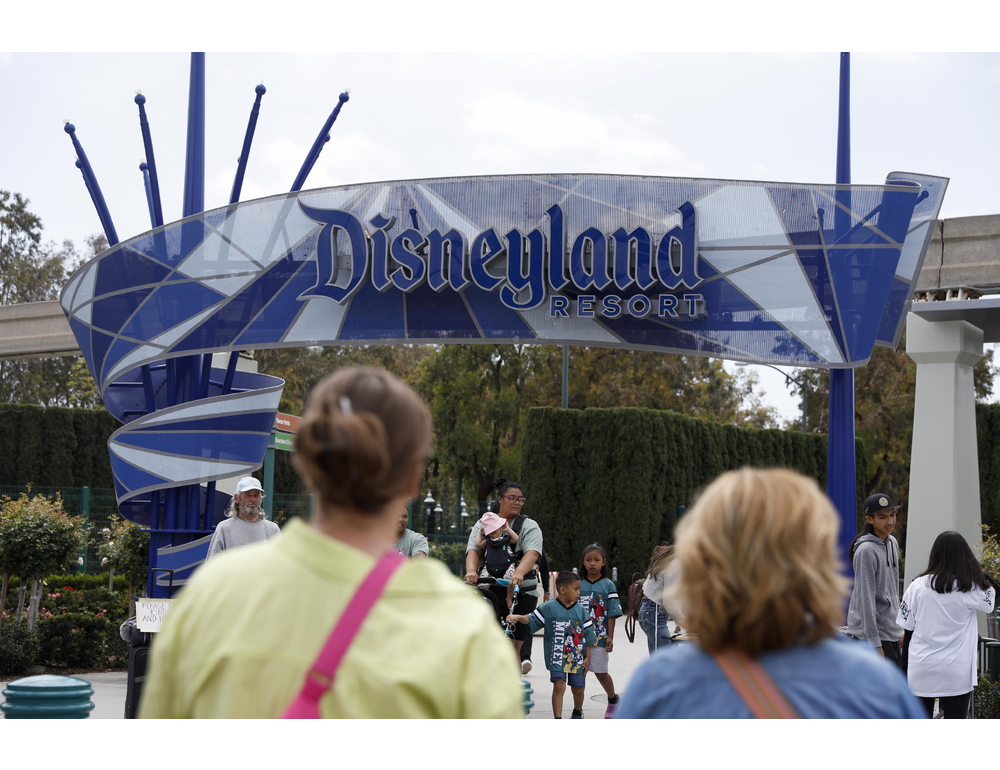 Riconoscimento facciale a Disneyland, arriva la prima denuncia