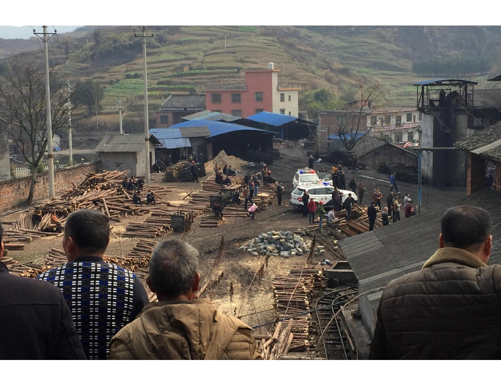 Salgono a oltre 50 i morti nella miniera di carbone in Cina