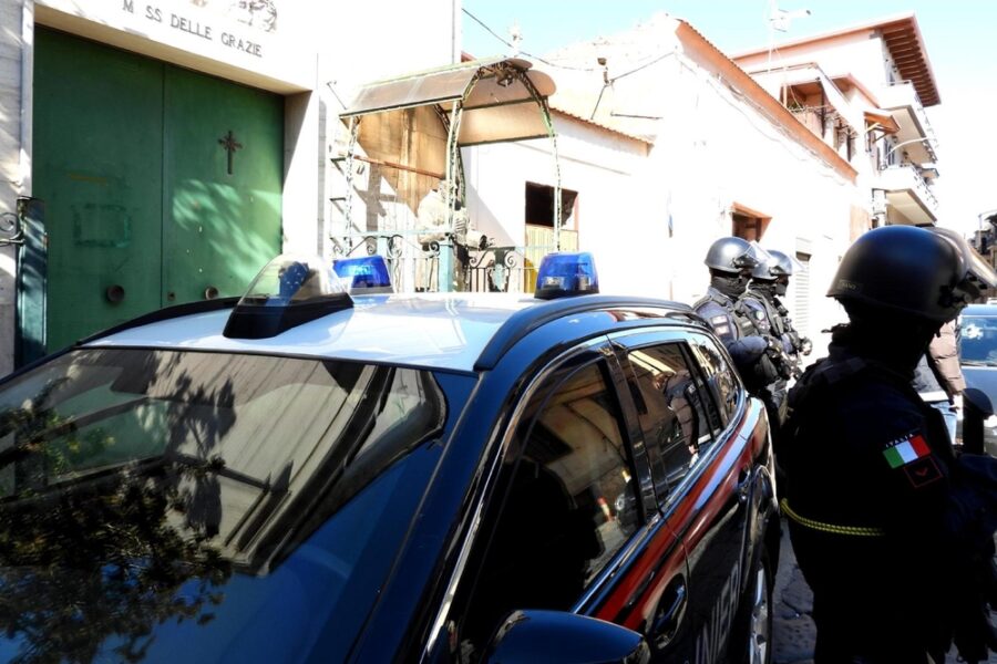 In contatto con la mafia albanese dalla quale acquistava lo stupefacente