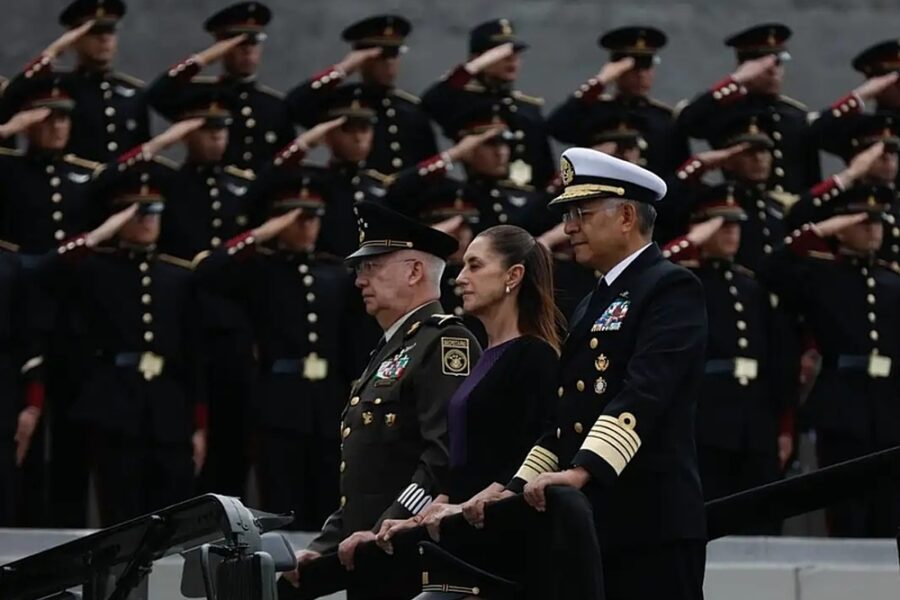 La presidente del Messico ricorda la scorta armata a Carranza del 1920