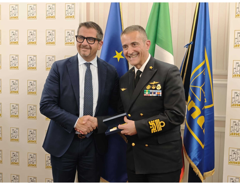 Sicurezza in mare e tutela dell’ambiente, intesa Guardia Costiera-Anci