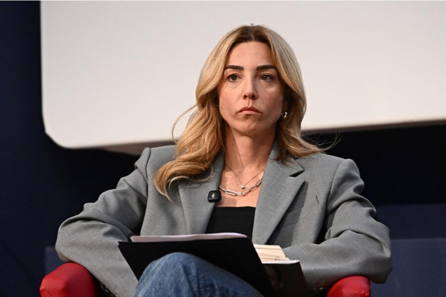 "Chi mi ha insultato sui social pagherà