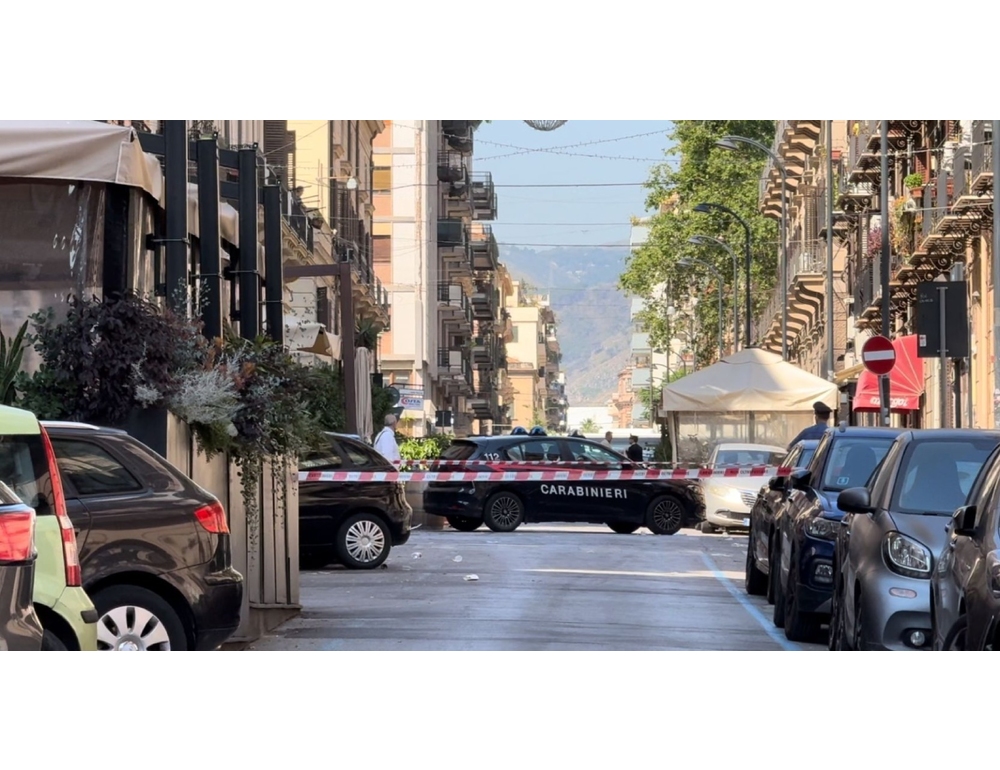 Sparatoria durante rissa a Palermo, giovane ferita di striscio alla testa