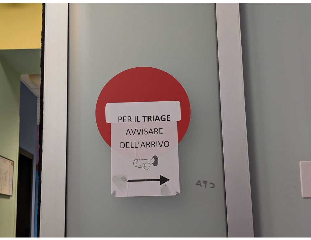 Studentessa picchiata da coetanee minorenni finisce all’ospedale