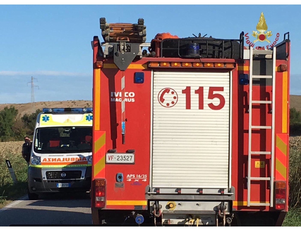 Trattore si ribalta, muore un imprenditore agricolo nel Pistoiese