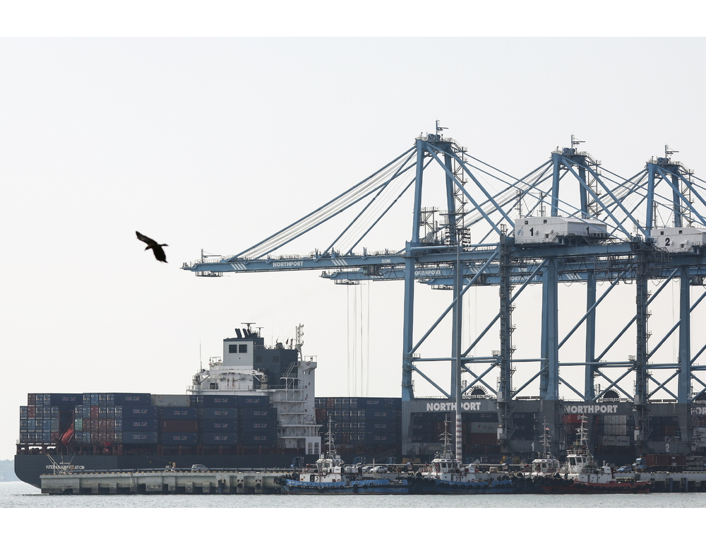 Trump annuncia una breve sospensione del Project Freedom a Hormuz