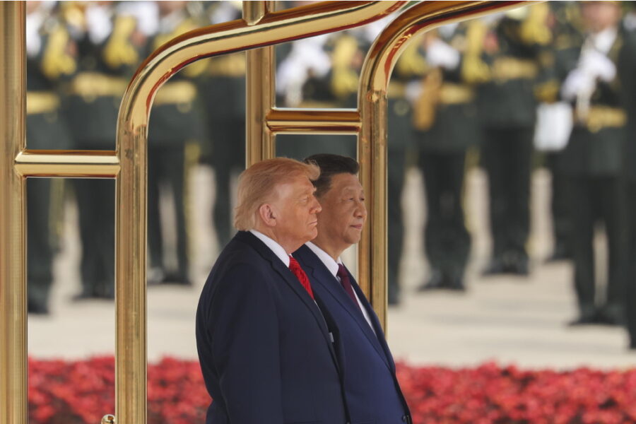 Il tycoon risponde alle critiche sulla missione in Cina