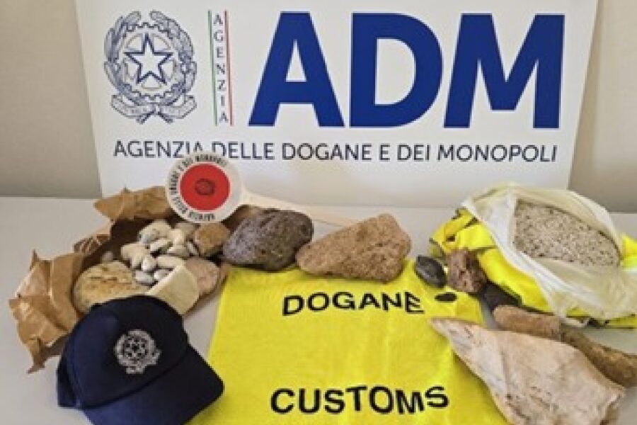 Si stava imbarcando sul traghetto per Tolone dopo vacanza in Sardegna