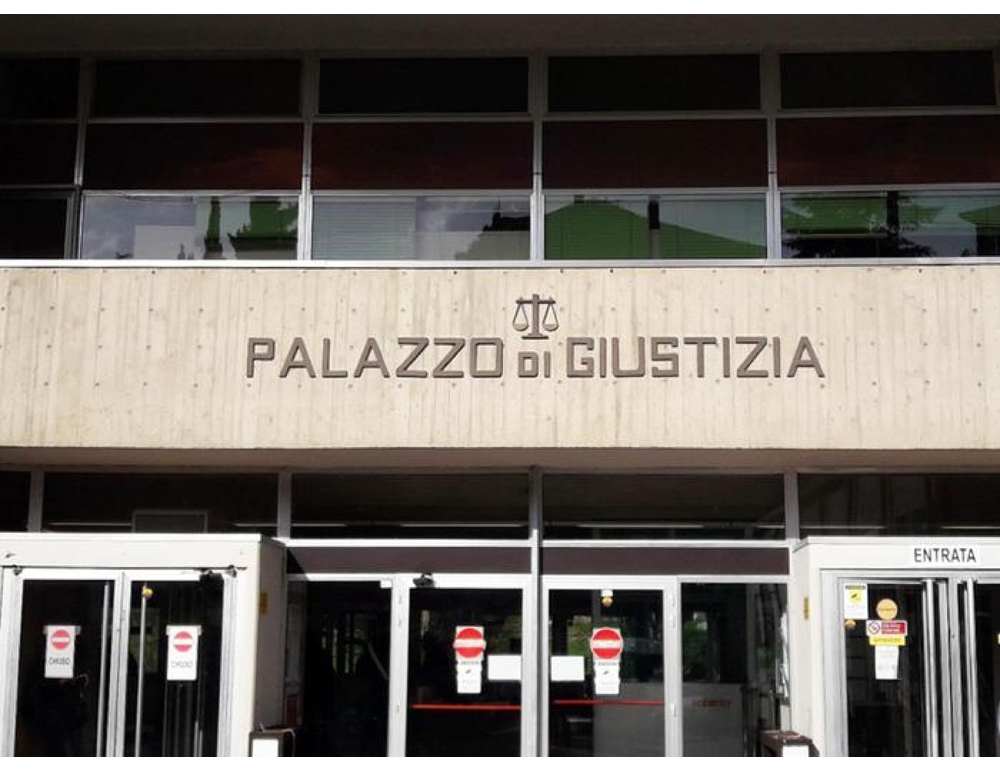 Uccise un uomo e tentò di ucciderne la moglie, disposta una nuova perizia