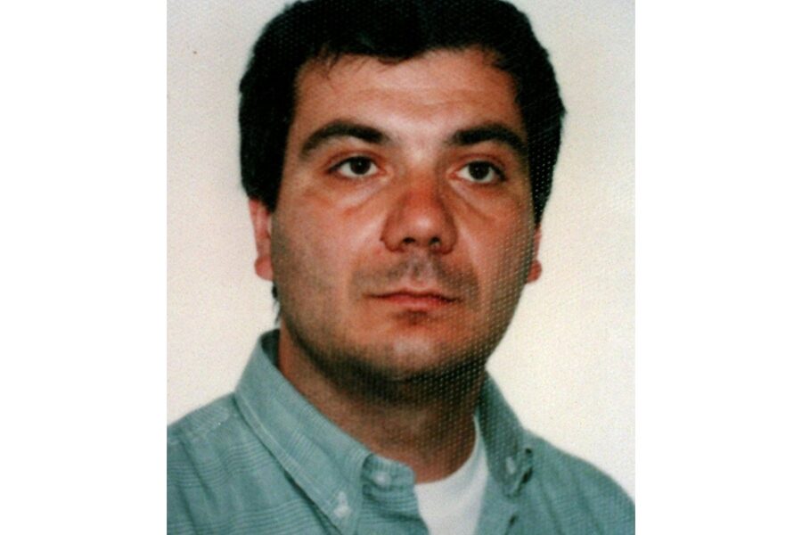 Ispezione cadaverica da parte del medico legale certificò il suicidio