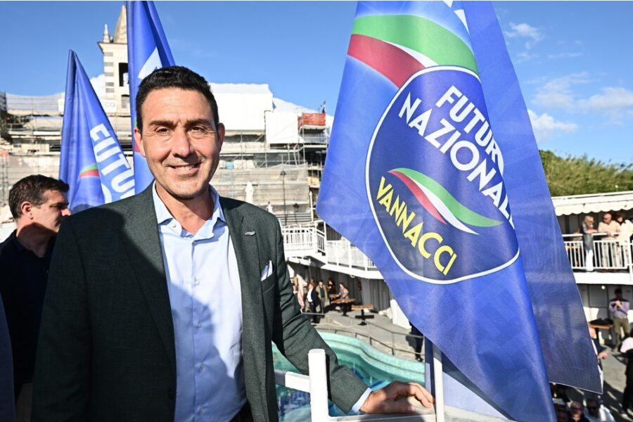 'O stiamo dicendo che FI è un partito eterodiretto...'