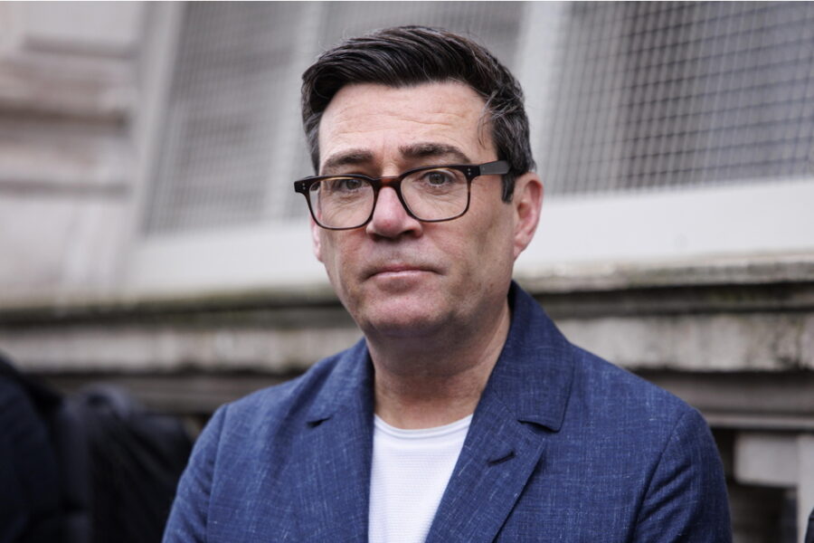 I vertici del Labour approvano la sua candidatura. Strada spianata alla sfida a Starmer