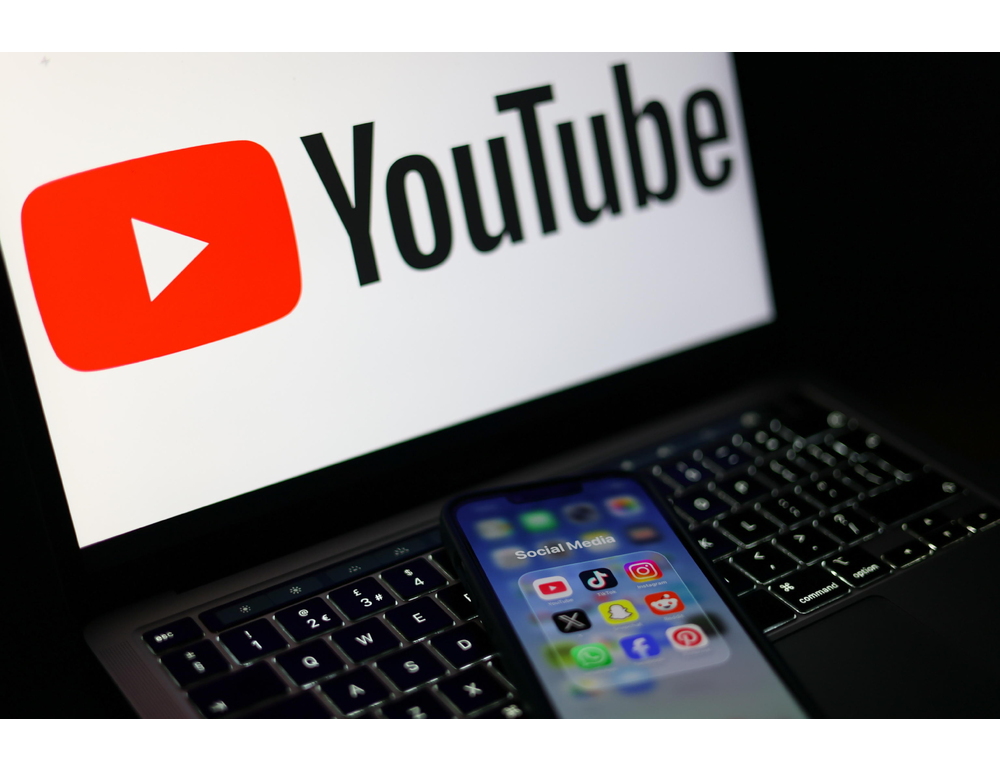 YouTube introduce il rilevamento automatico dell’IA, anche in Italia