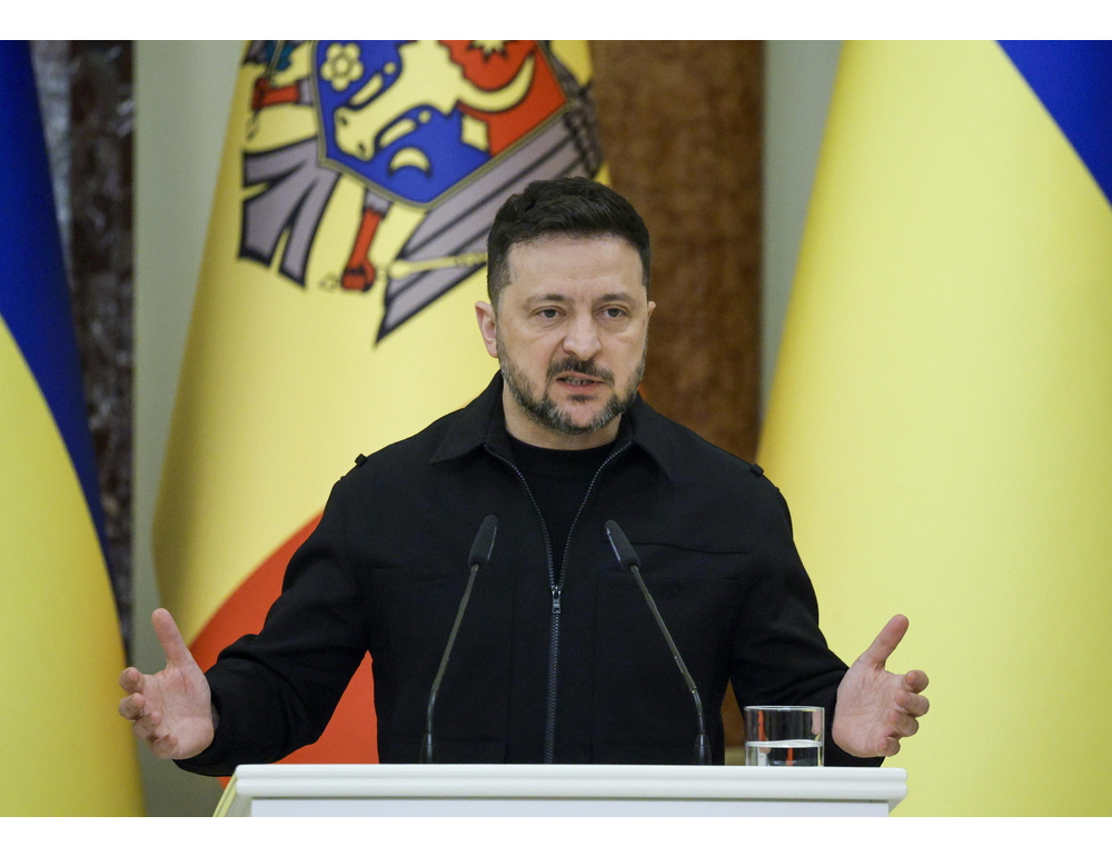 Zelensky, ‘cinico attaccarci nei giorni che precedono una tregua di propaganda’
