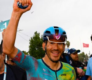 Grande Davide Ballerini: il canturino vince la tappa di Napoli al Giro d’Italia