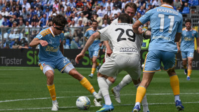Volata Champions: il Como non sbaglia col Parma e aggancia la Juventus