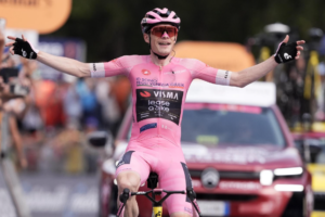 La maglia rosa Vingegaard conquista la tappa ticinese del Giro d’Italia