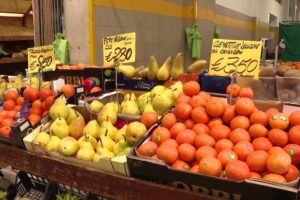 Dal carburante alla spesa, il peso della guerra. Trefiletti: “Rincari del 20%, preoccupato per famiglie e imprese”