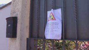 Como, lavori alla rete dell’acquedotto: corsia chiusa, un mese di disagi in via Sant’Abbondio