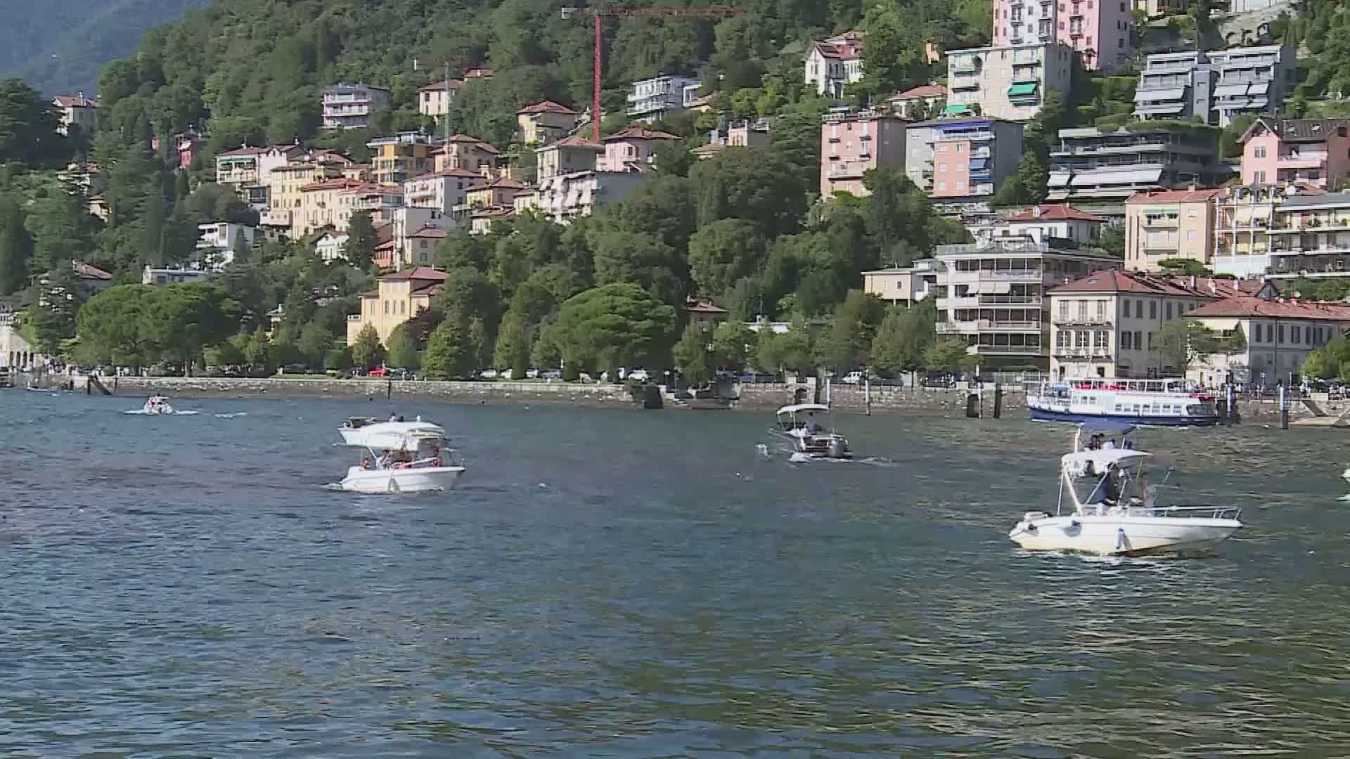 Barca privata blocca la partenza del battello, multa da 120 euro per il proprietario