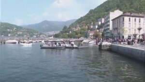 Como, sanzionati cinque “buttadentro”, allontanati per 48 ore dalla città