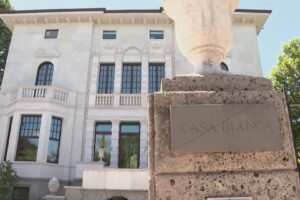 Casabianca, la villa a Como che unisce arte e ospitalità