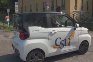 Il sistema Falco non ancora operativo. Bloccati i controlli con telecamera dei parcheggi blu