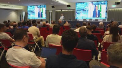 “Intuizione artificiale”, una nuova frontiera per l’IA. Fermi: “Grande facilitatore, ma da evitare gli eccessi”