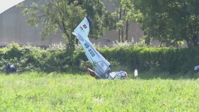 Ultraleggero precipita a Lurate Caccivio, due feriti gravi. Sono un 55enne e un 66enne