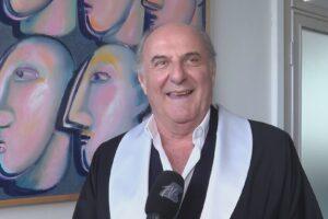 Laurea magistrale honoris causa a Gerry Scotti, la cerimonia all’Università dell’Insubria