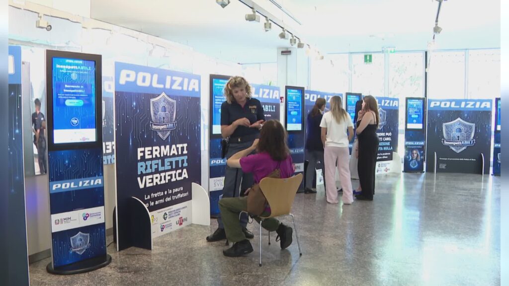 Progetto “InsospettAbili” per la prevenzione delle truffe: la polizia incontra i cittadini a Como