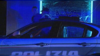 Nasconde hashish in un pacchetto di sigarette: denunciato un 19enne comasco