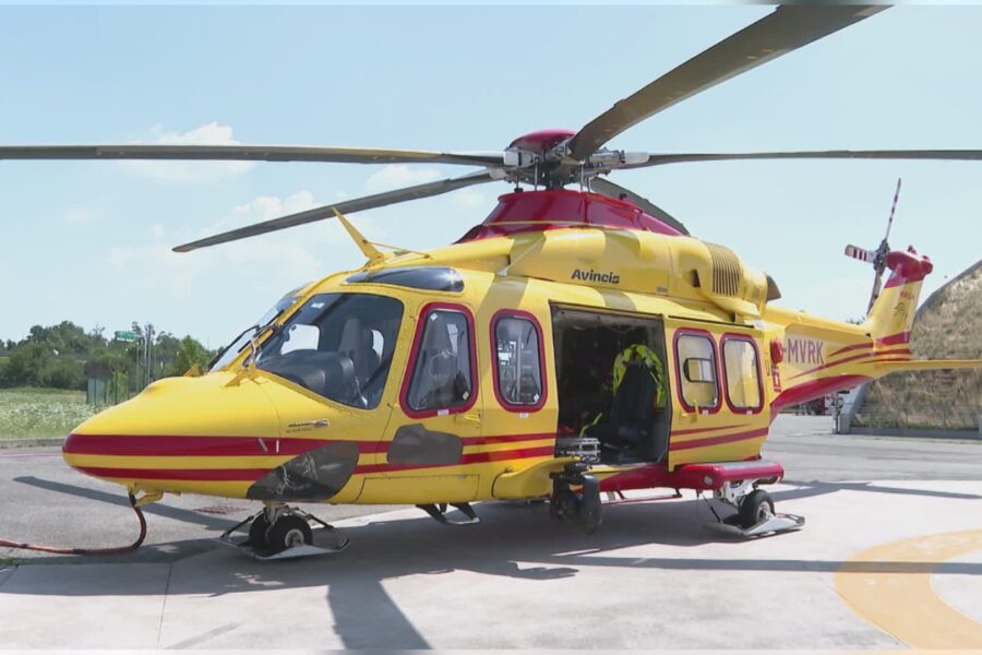 12018 Villa Guardia Open day alla base dellelisoccorso per il 40° anniversario del Servizio regionale 1781973840