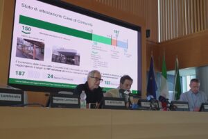 Scadenza Pnrr e potenziamento della rete sanitaria. La Regione: “Case e Ospedali di Comunità pronti”