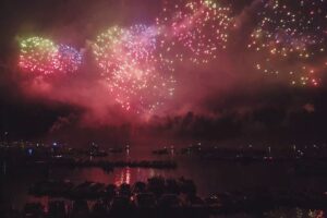 Domani i fuochi d’artificio all’Isola Comacina. Pronto un piano di sicurezza, Regina chiusa dalle 20