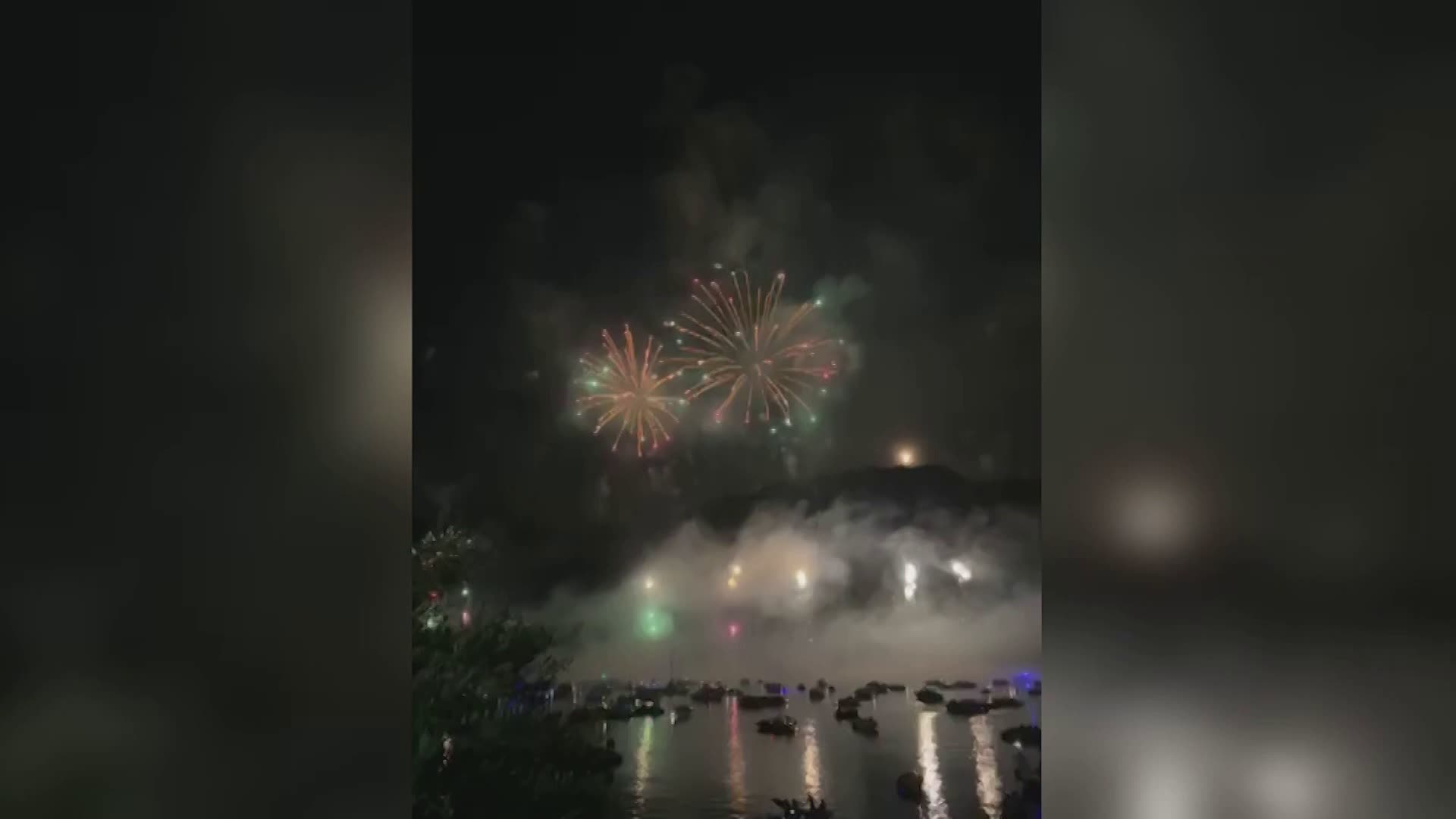 Regina presa d’assalto da quasi 40mila veicoli. Numeri record nel weekend dei fuochi all’Isola