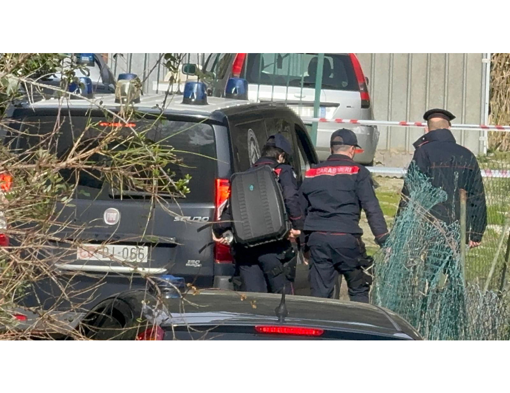 ++ Donna strangolata in casa, fermato il compagno ++