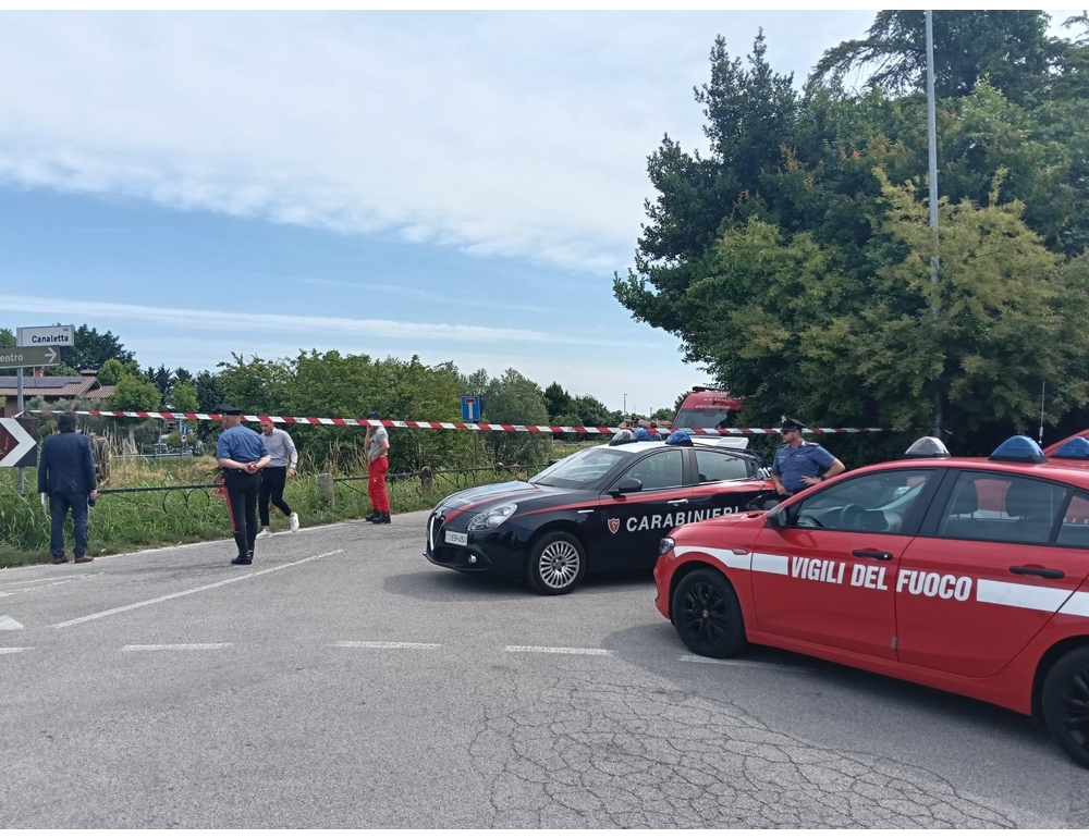 17enne uccide la zia, riprese le ricerche del corpo nel fiume