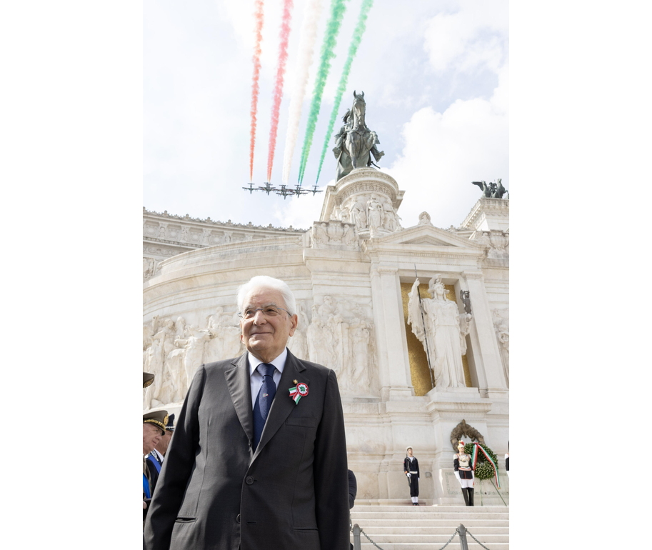 2 Giugno: Mattarella, segnò compimento di un atto di libertà senza precedenti