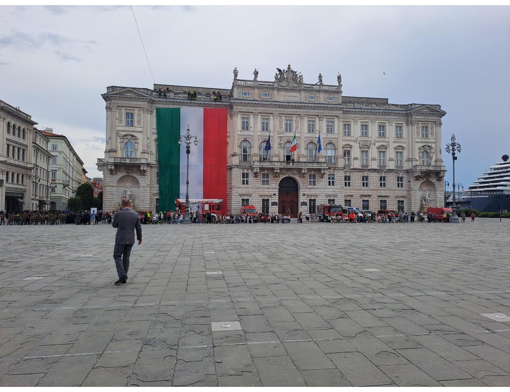 2 Giugno: il ricordo di Eddy Cosina, riposare avvolto nel tricolore