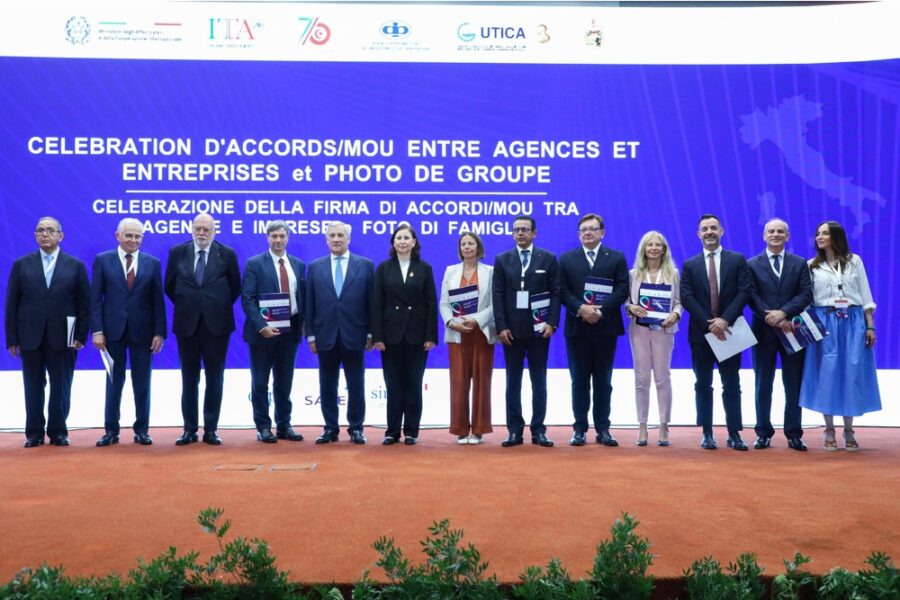 Realizzato da Com.It.Es Tunisia con il contributo della Dgit del Maeci
