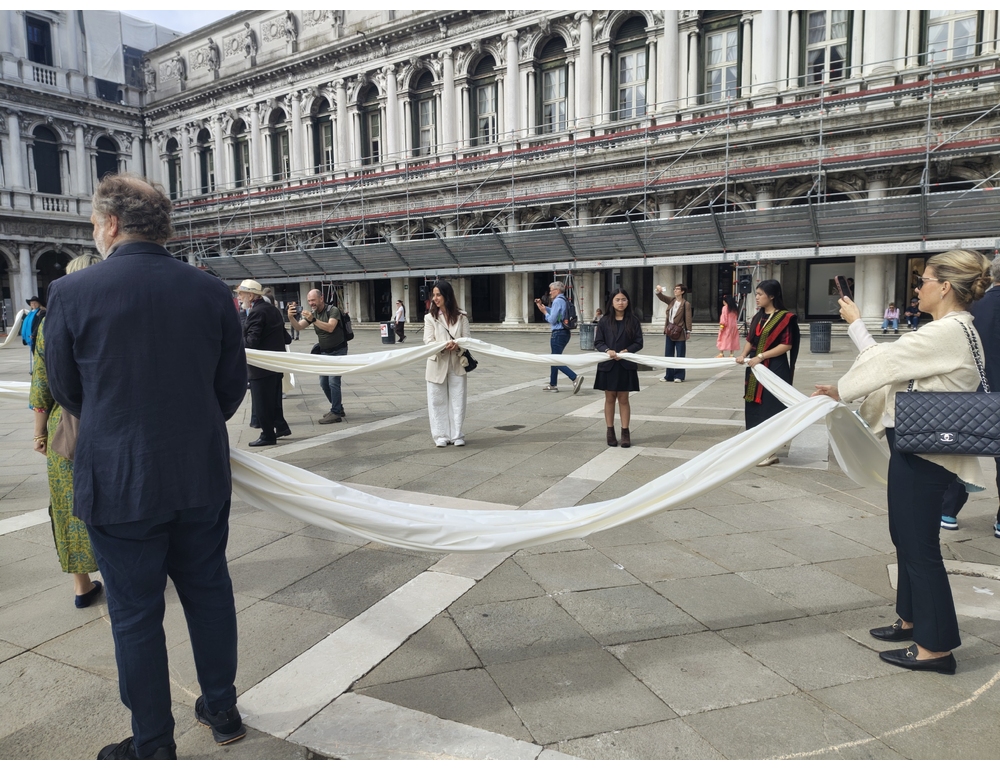 A Venezia un flash mob per rinnovare il legame con la Laguna