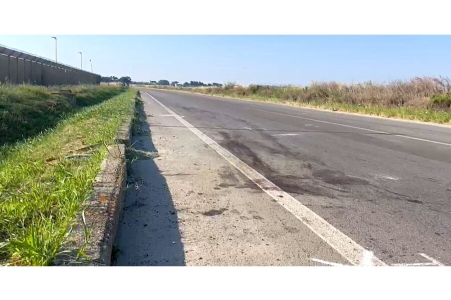 Le indagini per ricostruire l'accaduto sono condotte dalla polizia stradale