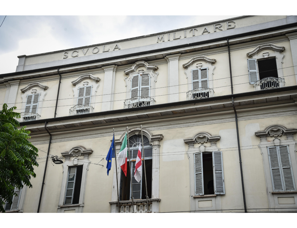 Abusi alla scuola Teulié, due militari sentiti come testimoni in Procura