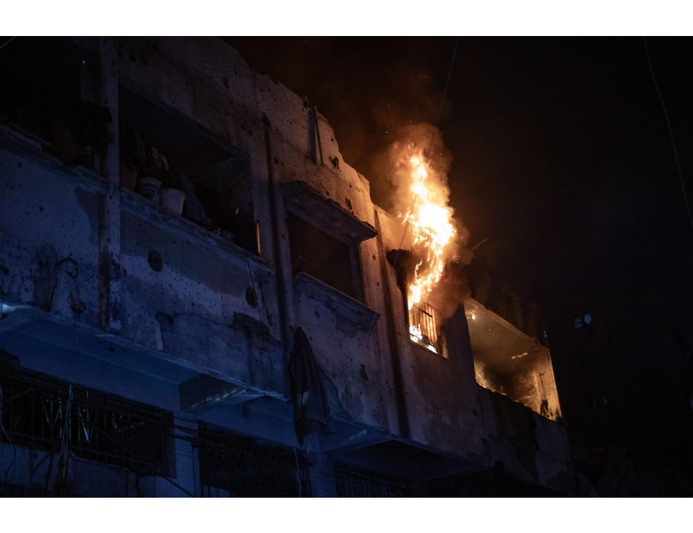 Al-Jazeera, ‘Raid Israele su condominio a Gaza City, 8 morti’