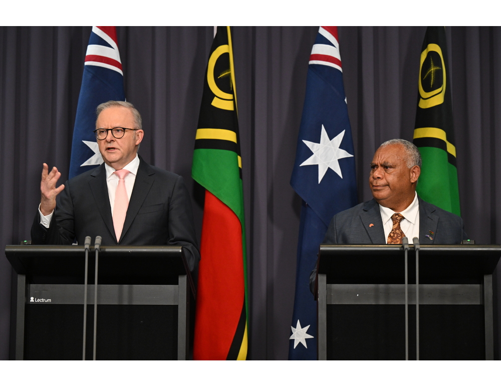Australia e Vanuatu firmano accordo, ‘no a basi militari straniere nel Pacifico’