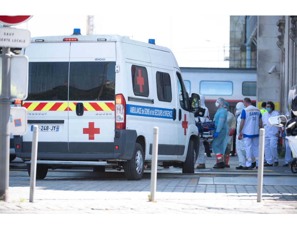 Bimbo di un anno e mezzo ritrovato in auto muore a Marsiglia