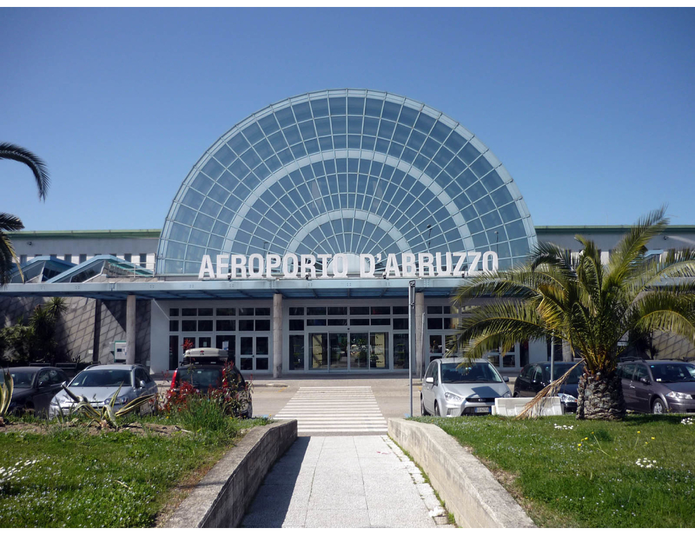 Blackout per il caldo, disagi all’aeroporto d’Abruzzo