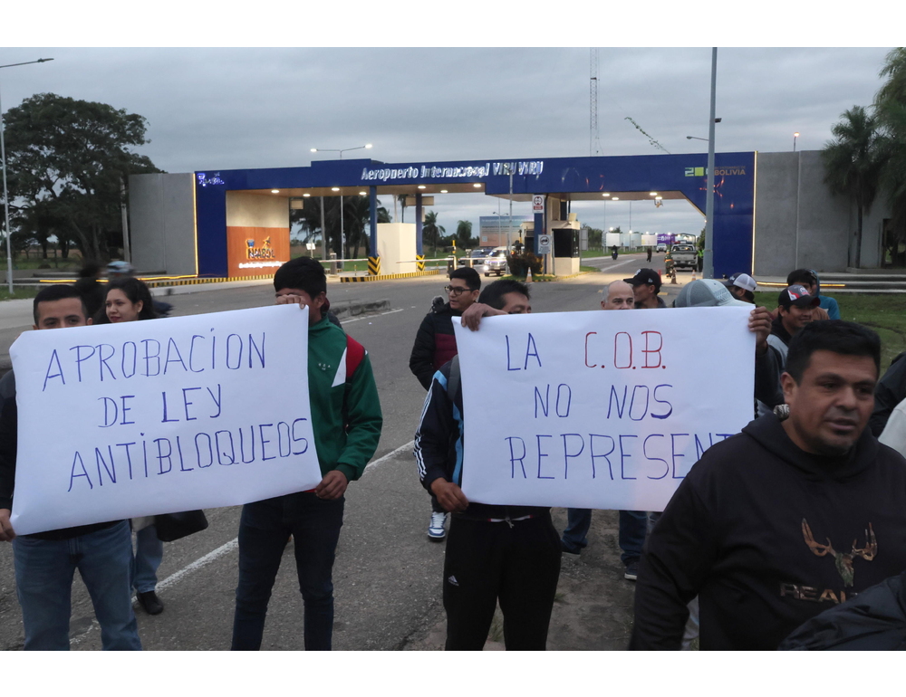 Bolivia, accordo tra governo e sindacato dopo oltre sei settimane di crisi